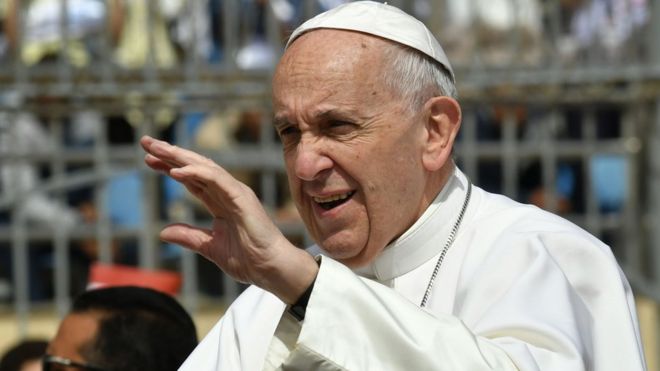 بابا الفاتيكان ينتقد تراجع معدلات الولادة في أوروبا