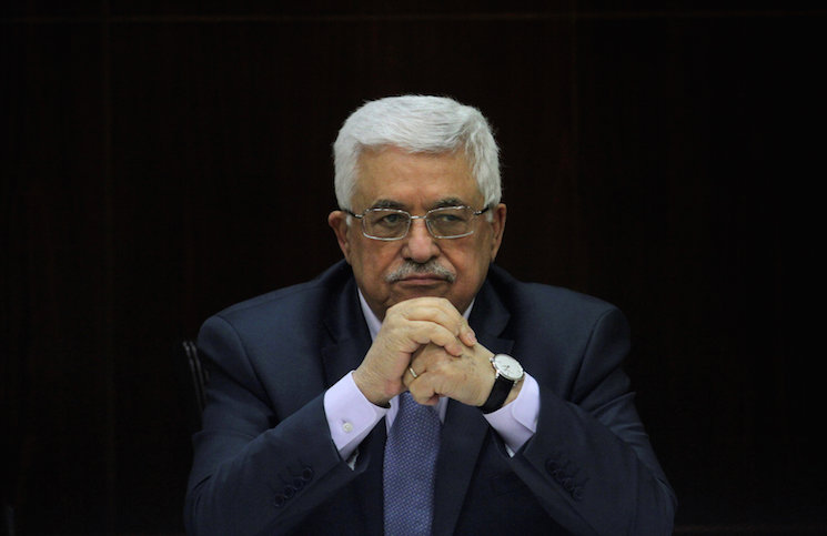 هل يقصد أبوظبي.. عباس يهاجم دولة لم تسمح بتظاهر مواطنيها لأجل القدس؟