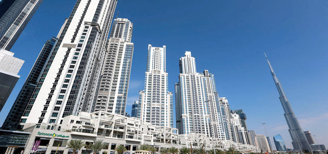 بلومبيرغ: تراجع العقارات في دبي مع انخفاض الدخل وتسريح الموظفين