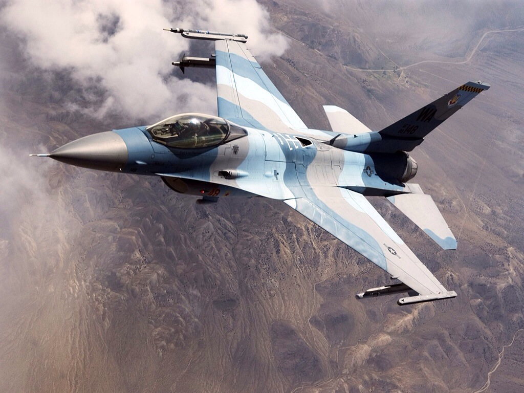 طائرات أمريكية تقصف قوات موالية للنظام السوري في دير الزور