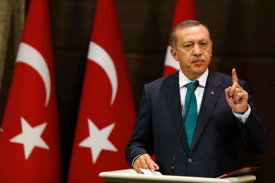 إردوغان لا يستبعد إجراء انتخابات مبكرة في تركيا