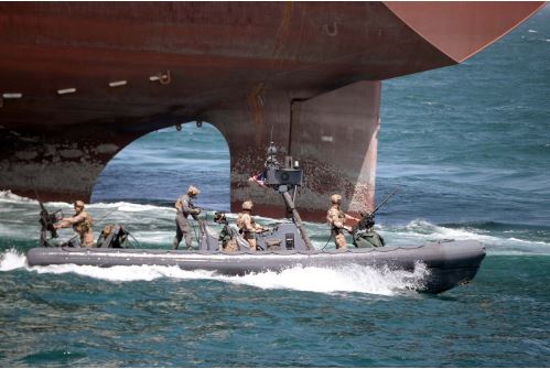 تدريبات خليجية - أمريكية على مواجهة هجمات كيماوية وقرصنة بحرية