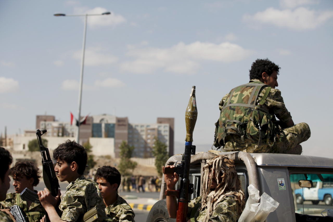 حليف للمخلوع صالح متورط بتهريب سلاح للحوثيين بمساعدة حزب الله