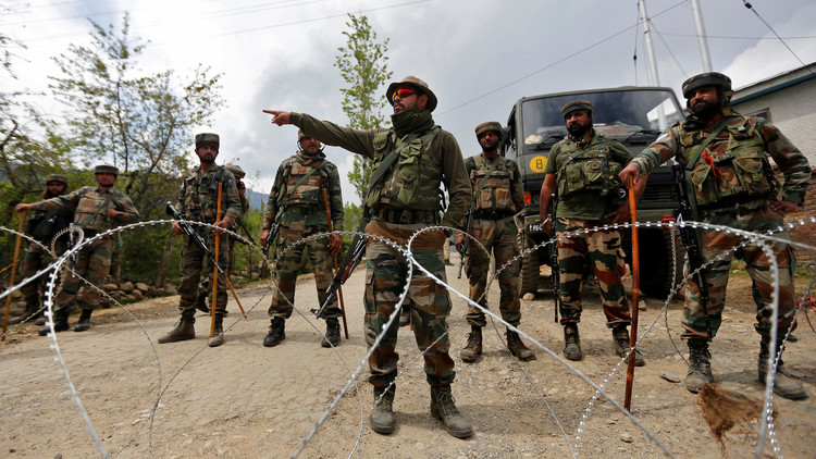 وسط تصاعد التوتر.. الهند تعزز انتشارها العسكري على الحدود مع الصين