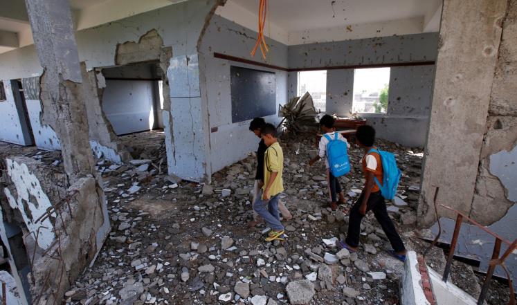 أوكسفام: الحرب دمرت 1600 مدرسة باليمن