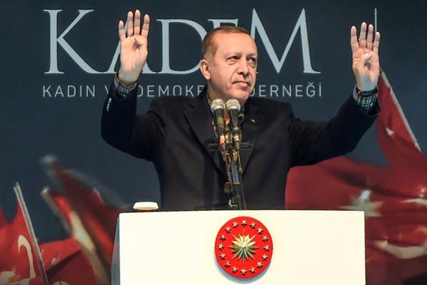 أردوغان: نمو اقتصاد تركيا يقترب من 7 بالمائة في 2017