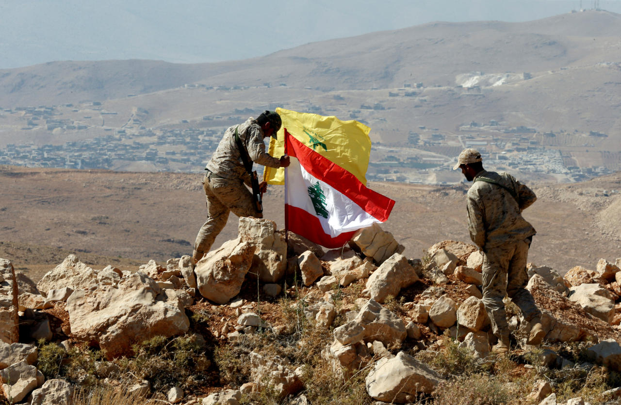 "داعش" يخلي الحدود اللبنانية السورية باتفاق مع "حزب الله"