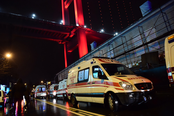 الإمارات تدين الهجوم الإرهابي في اسطنبول