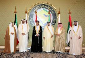 وول ستريت جورنال: هل حانت ساعة الممالك الخليجية لقيادة العالم العربي؟