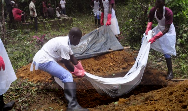 شفاء أول حالة إصابة بـ "إيبولا" في مالي 