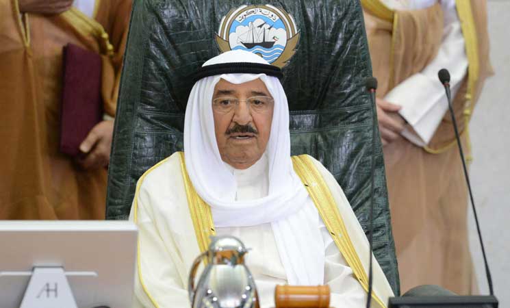 السيسي يصدر قراراً بمعاملة أمير الكويت كالمصريين في تملك الأراضي
