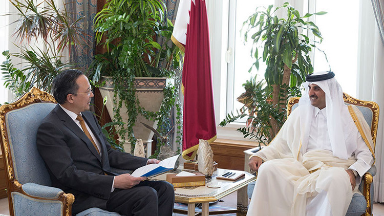 أمير قطر يدرس انضمام بلاده لعملية أستانا حول سوريا
