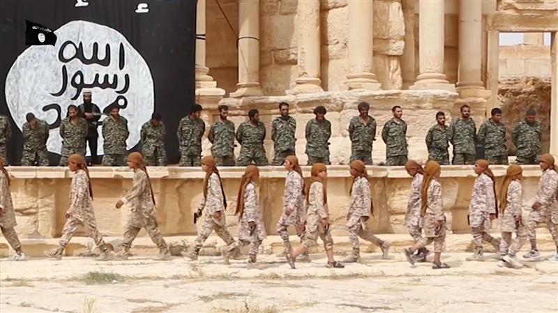داعش يعود إلى تدمر بقوة ويسيطر على مواقع إستراتيجية