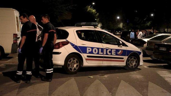 إصابة 8 أشخاص في إطلاق نار أمام مسجد بفرنسا