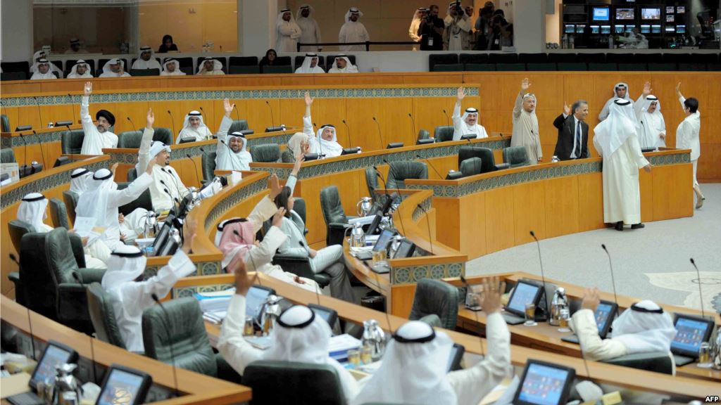"إخوان الكويت"  يعلنون إنهاء مقاطعة الانتخابات النيابية