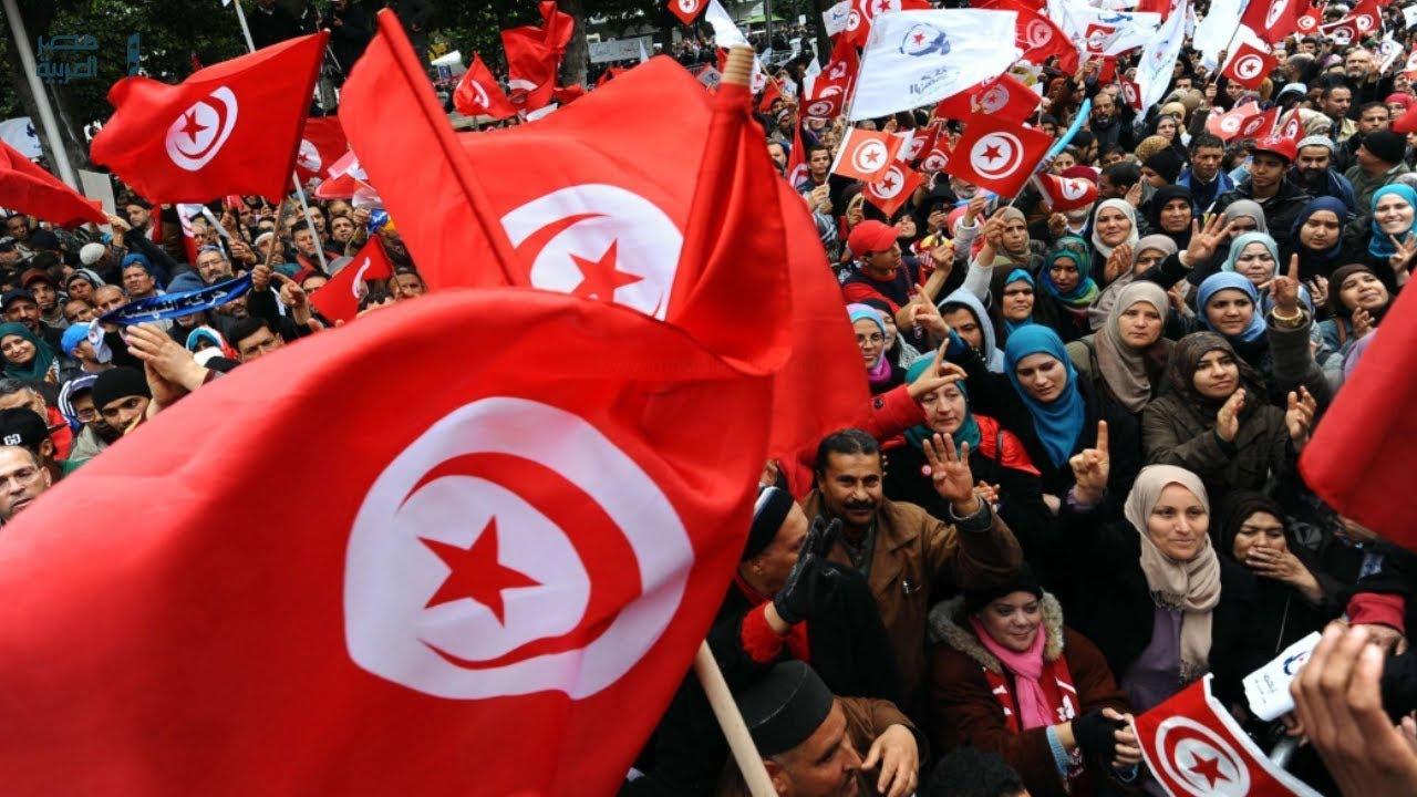 تونس تزيد مساعدات الفقراء 40 مليون دولار في محاولة لوقف التظاهرات