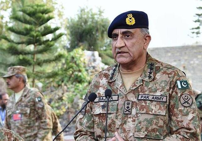 قائد الجيش الباكستاني يبحث تعزيز التعاون مع قطر