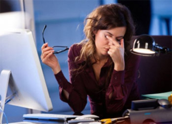 احذر التوتر فإنه يؤذي العين