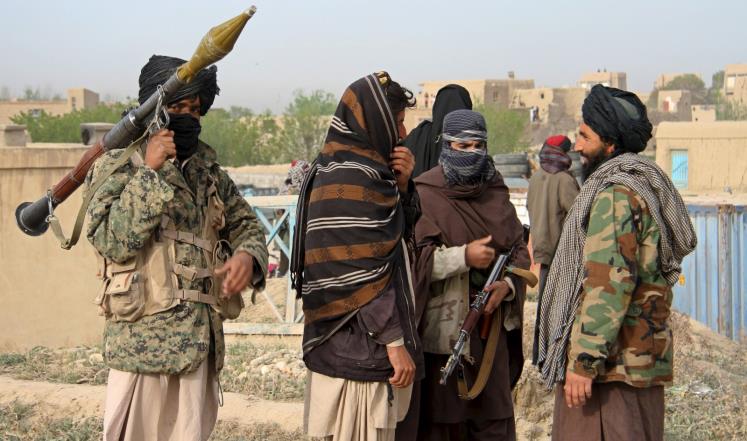 طالبان تعترف لأول مرة بالحصول على دعم روسي