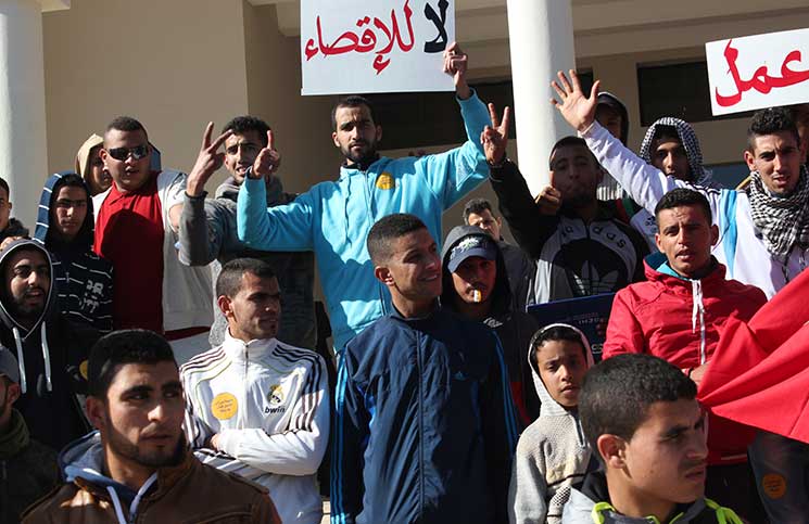﻿إقصاء عشرات المسؤولين التابعين لأكبر جماعة إسلامية في المغرب