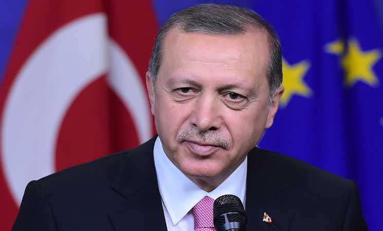 أردوغان: الإخوان جماعة فكرية لا إرهابية..ولن يكون هناك خلافة في تركيا