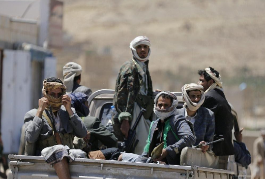 المتمردون يحشدون قواتهم  لمعركة صنعاء