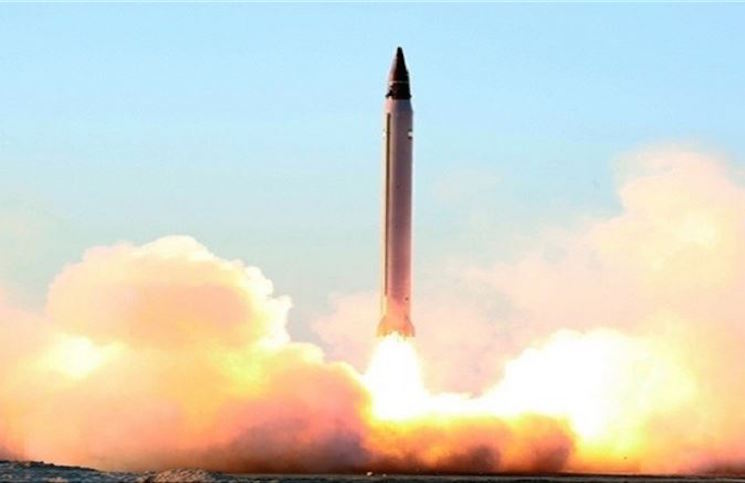 روسيا تجري تجربة جديدة لصاروخ عابر للقارات يحمل رؤوساً نووية