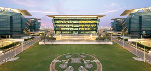"دبي الجنوب".. مشروع تنموي عملاق يشكل إضافة نوعية للإمارة