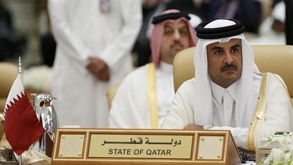 أمير قطر يعزّي السيسي بضحايا هجوم سيناء الدامي
