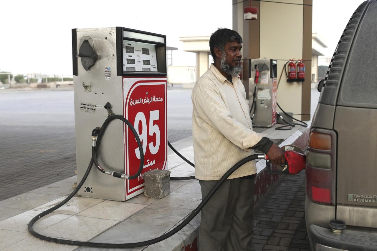 تقرير أمريكي يتوقع رفع أسعار الطاقة في السعودية
