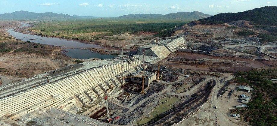 مصر: إثيوبيا شرعت ببناء سد جديد قبل انتهاء دراسات "النهضة"