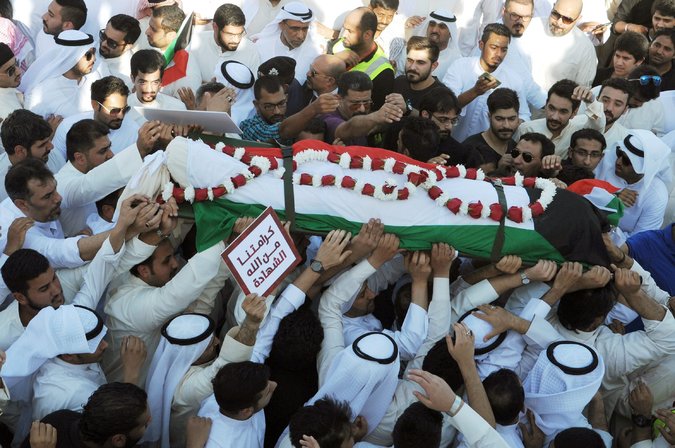 "نيويورك تايمز": تفجير "الصوابر فشل في جر الكويت إلى حرب طائفية