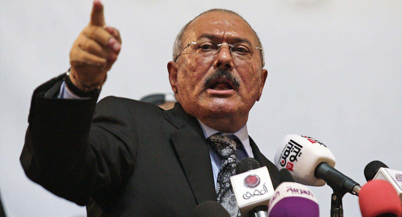 مصدر سعودي: صالح وأسرته سيغادرون اليمن ويحرمون من المناصب السياسية