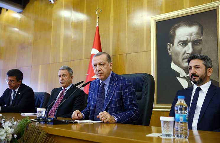 «مانشيت» صحيفة تركية يربك البلاد ويعيد التخوف من الانقلابات العسكرية