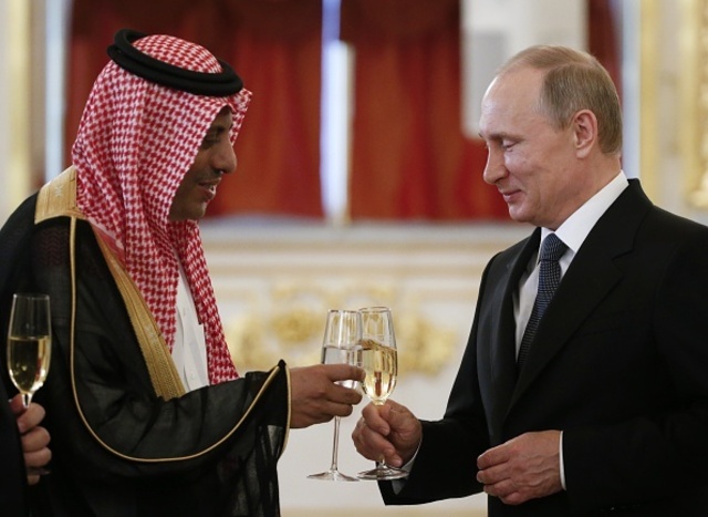 "بلومبرج فيو": السعودية تتودد للرئيس الروسي بوتين