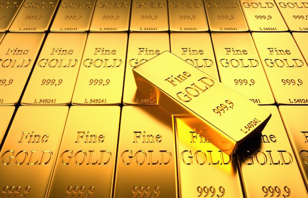 أسعار الذهب ترتفع مع تراجع الدولار