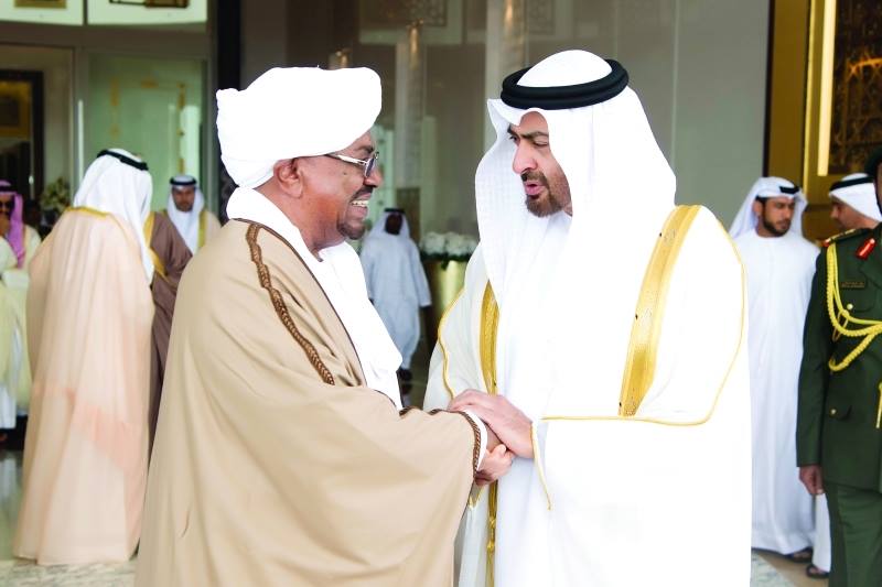 الإمارات وراء رفع السودان من "عقوبات أمريكية" مقابل دعم الحرب في اليمن