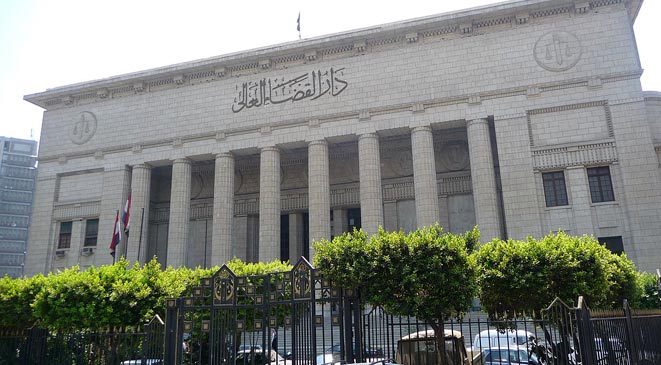 السلطات المصرية توقف 56 قاضيا عبروا عن رأيهم