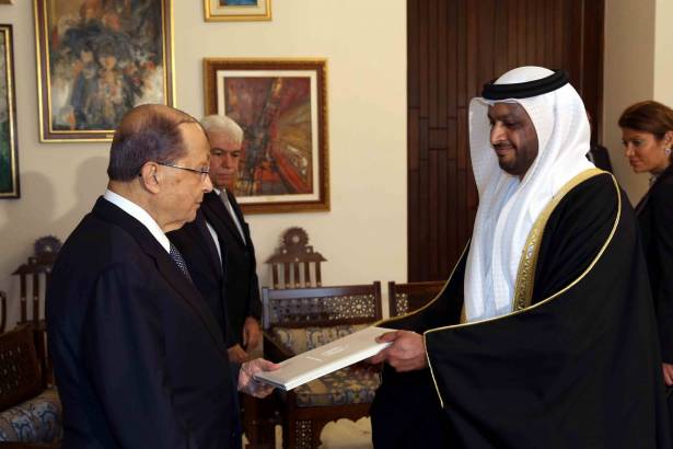 سفير الدولة لدى لبنان يقدم أوراق اعتماده إلى رئيس الجمهورية