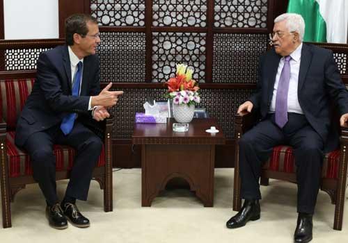 المعارضة الإسرائيلية تؤكد اتفاقها  مع عباس على منع اندلاع انتفاضة