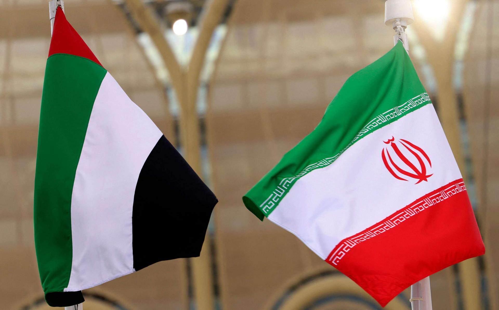 إيران تعلن استئناف التبادل التجاري مع الإمارات