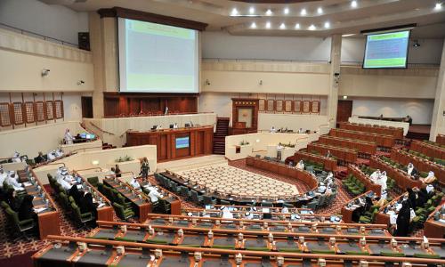 المجلس الوطني يوجه 5 أسئلة لوزراء في الحكومة