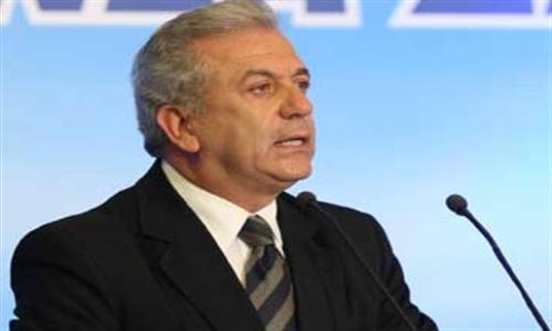 السفير الخاجة يقدم أوراق اعتماده لرئيس جمهورية النمسا