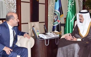 مباحثات سعودية مع "الائتلاف الوطني" لإنهاء معاناة السوريين