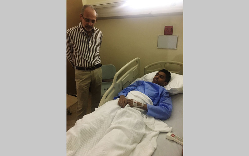 تحسن صحة لاعب كلباء "ياسر حسن" بعد تعرضه لحادث سير